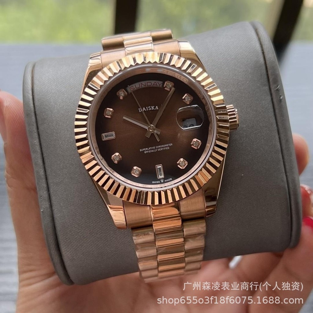 2026แฟชั่นกีฬาLog Series Golden Elegant Retro DualปฏิทินสแตนเลสอัตโนมัตินาฬิกาDeshikaนาฬิกาชายec6