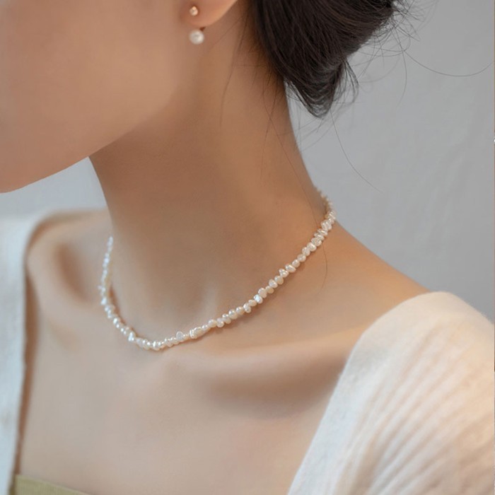 Baroque สร้อยคอมุกน้ําจืดธรรมชาติหรูหรา High-End Clavicle Chain ฝรั่งเศส Niche อารมณ์สร้อยคอ