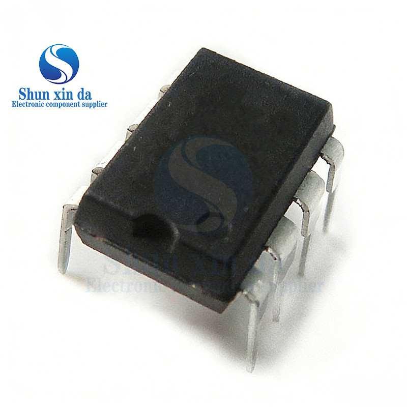 10PCS FA3647 DIP8 FA 3647 DIP-8 ในสต็อกชิป IC