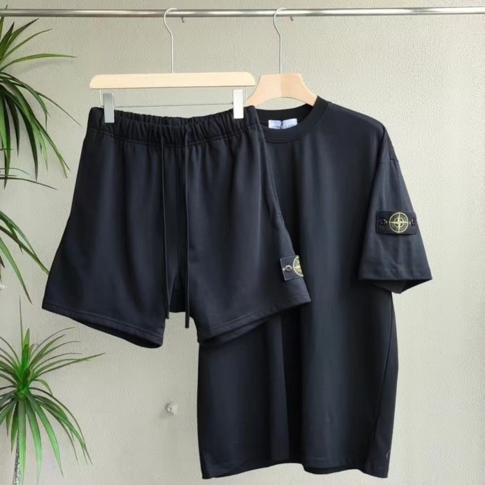 STONE ISLAND หินเกาะสามฉลากใหม่สบายๆผ้าฝ้ายแท้แขนสั้นกางเกงขาสั้นเสื้อยืดสูทอินเทอร์เน็ตคนดังผู้ชายแ