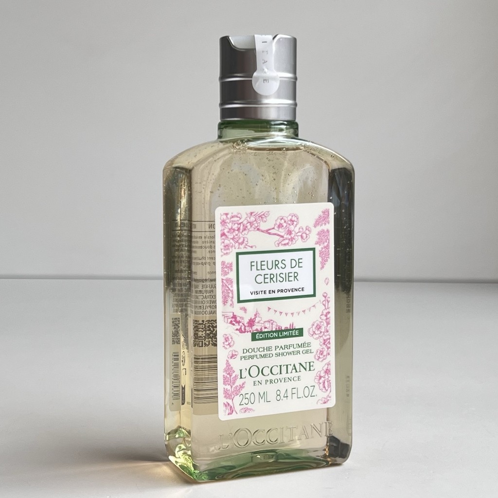 หมอนใหม่ 45 LOccitane Green Love Sakura Body Lotion 250ml LOccitane Green Love Sakura Body Wash 250m
