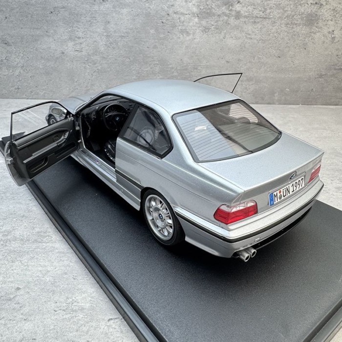 Solido/Solido 1: 18 BMW E36 M3 รถโมเดล S1803913