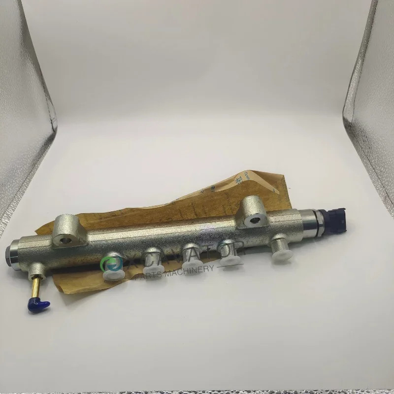 0445224040 0-445-224-040 D04FR Common Rail Assembly for Kobelco SK135-8 Excavator Accessories