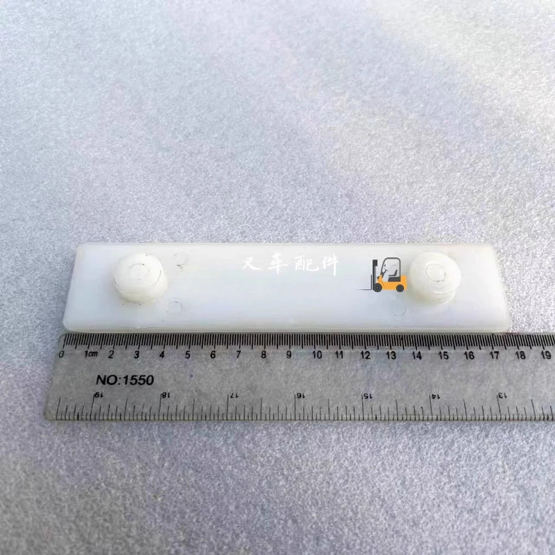 For Toyota Forklift Parts 6FD/7FD/8FD10-30 with Side Shifter Lower Slider 82151-25150-71 82152-2508