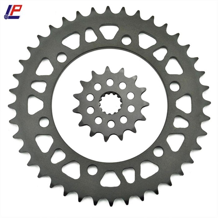 LP 525 CNC 15T 39T Front Rear Motorcycle Sprocket for Kawasaki W650 A1-A4 C3-C6 EJ650 95-02 ZR750 C