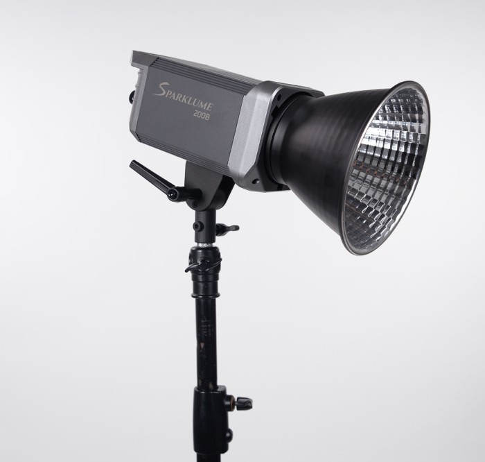 215W Max SPARKLUME 200B Bi-Color LED Spotlight for Studio or for Video Shooting