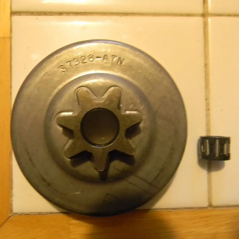 MS 660 640 Clutch Sprocket GB ST328-A7N 064 066 MS640 MS660 3/8X7T spur sprocket with bearing Clutc