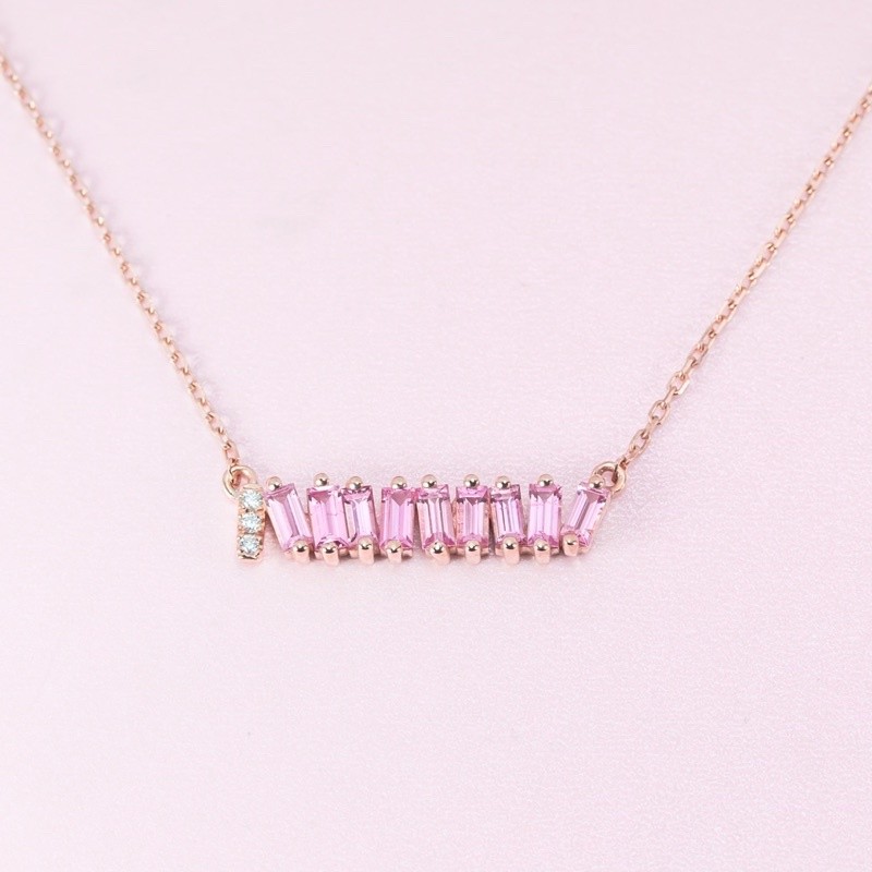 สร้อยคอพร้อมจี้ พลอยแซฟไฟร์ (pink Sapphire) สร้อยคอพลอยแท้