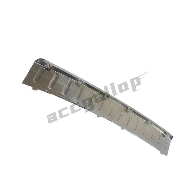 Chrome Rear Bumper Step Plate For Mercedes W166 ML250 ML350 ML550 1668852174 13-17