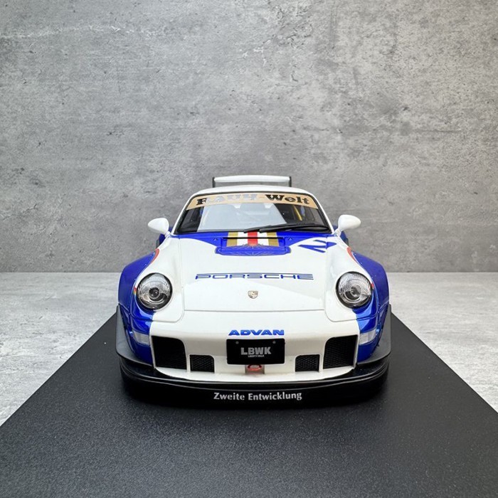 GT SPIRIT 1:18 保暖ทางเพศ RWB X LIBERTY WALK WHITE 2023 GT530