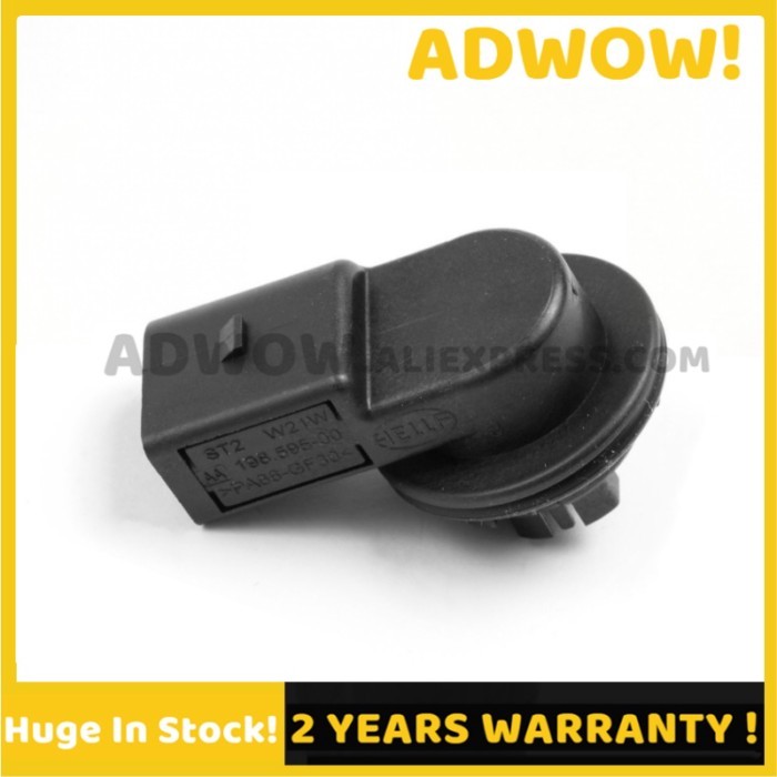 6C0-941-669 Car Light T20 W21W 6C0941669 Bulb Lamp Holder Socket Accessories for VW Polo Passat Tig