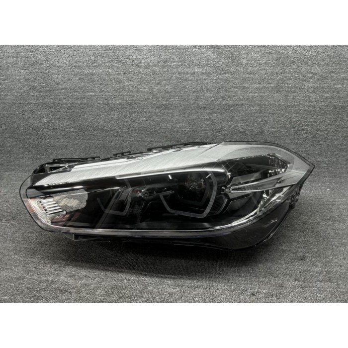 LED Headlight For BMW X2 F39 European Version No Adaptive Function LED headlight 2021-2022 Assembly