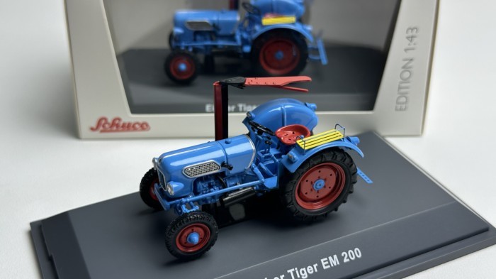 พร้อมส่ง schuco schuco 1/43 Eicher Tiger EM200 Blue Tractor Alloy Model