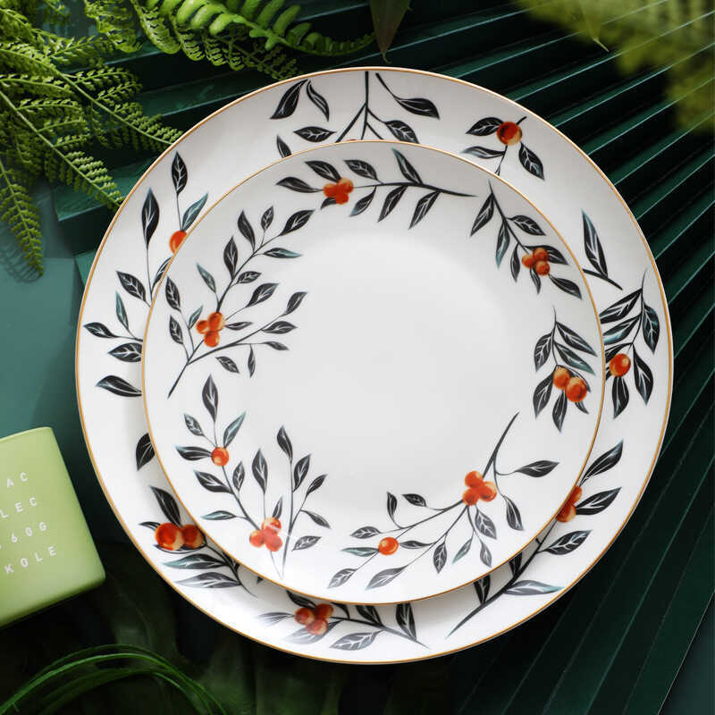 American Pastoral Style Berry Western Food Plate Bone China พนมเปญ Western Food Plate set Jerry ptes