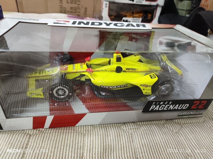 พร้อมสต็อก 1: 18 แสงสีเขียวอินเดียแข่ง Chevrolet Endurance Seleman F1 22 #Car โมเดล โมเดล