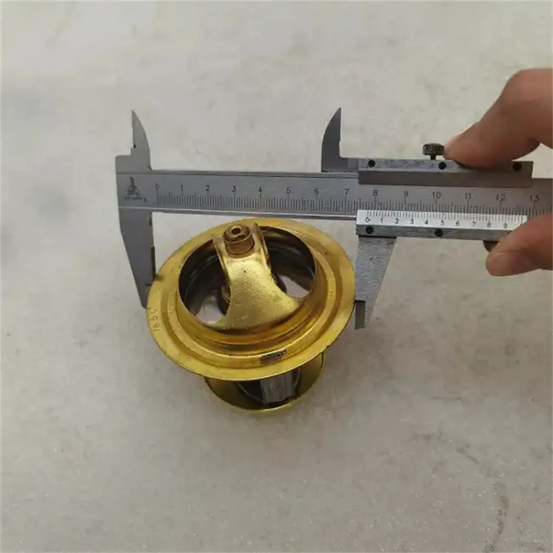 Excavator PC200-5 6D95 Engine Thermostat 600-421-6120  For Komatsu