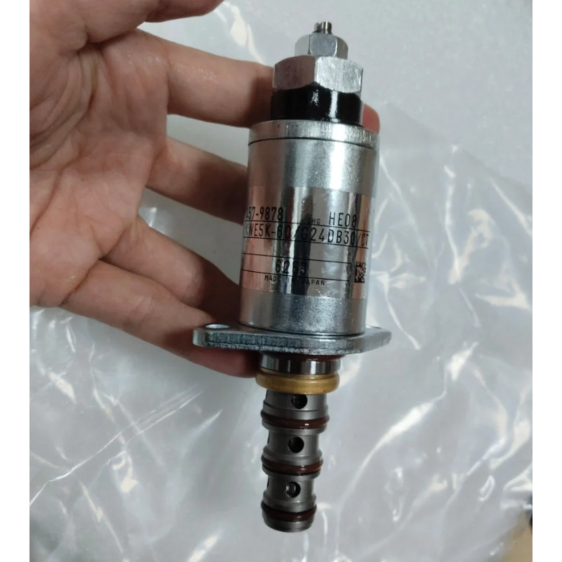 Solenoid valve 457-9878 4579878 KWE5K-60/G24DB30/CT For E320B E320C E320D Pump Solenoid