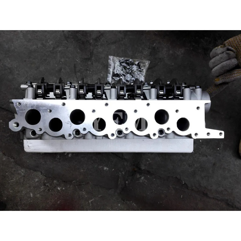 For Mitsubishi 4D56 Excavator Engine Parts 4D56 Cylinder Head Assy