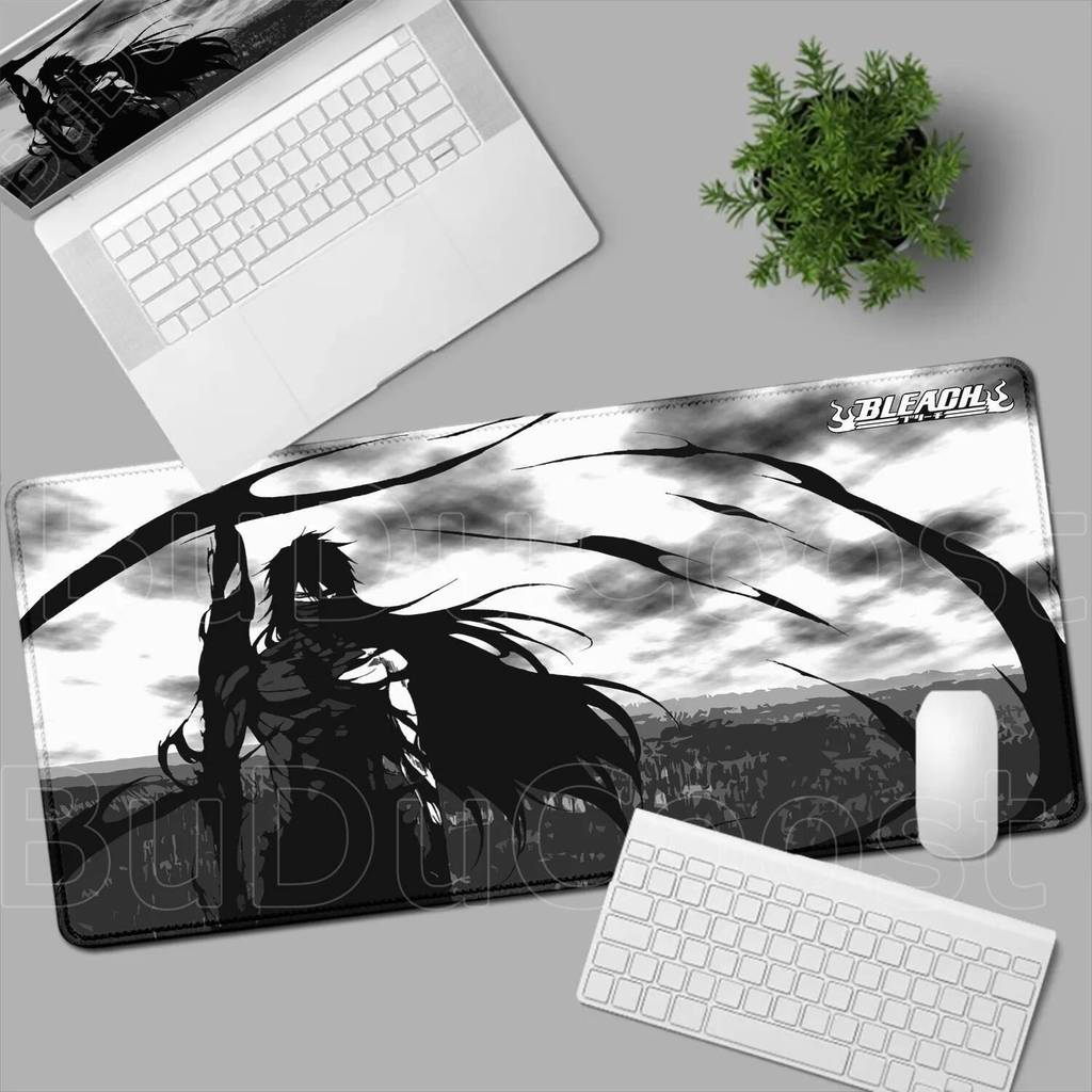 HD พิมพ์สีดําและสีขาวแผ่นรองเมาส์อะนิเมะขนาดใหญ่ Mousepad Bleach Manga เสื่อโต๊ะแล็ปท็อปสํานักงานยาง