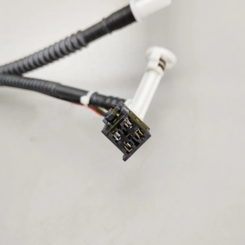 A2034702541 2034702941 2034702541 Fuel Pump Assembly For Mercedes-Benz W202 W203 S202 S203 CL203 C2