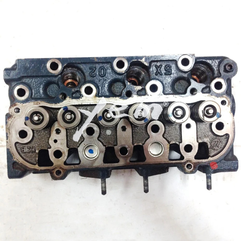 For kubota engine D722 cylinder  head assy with engine valve