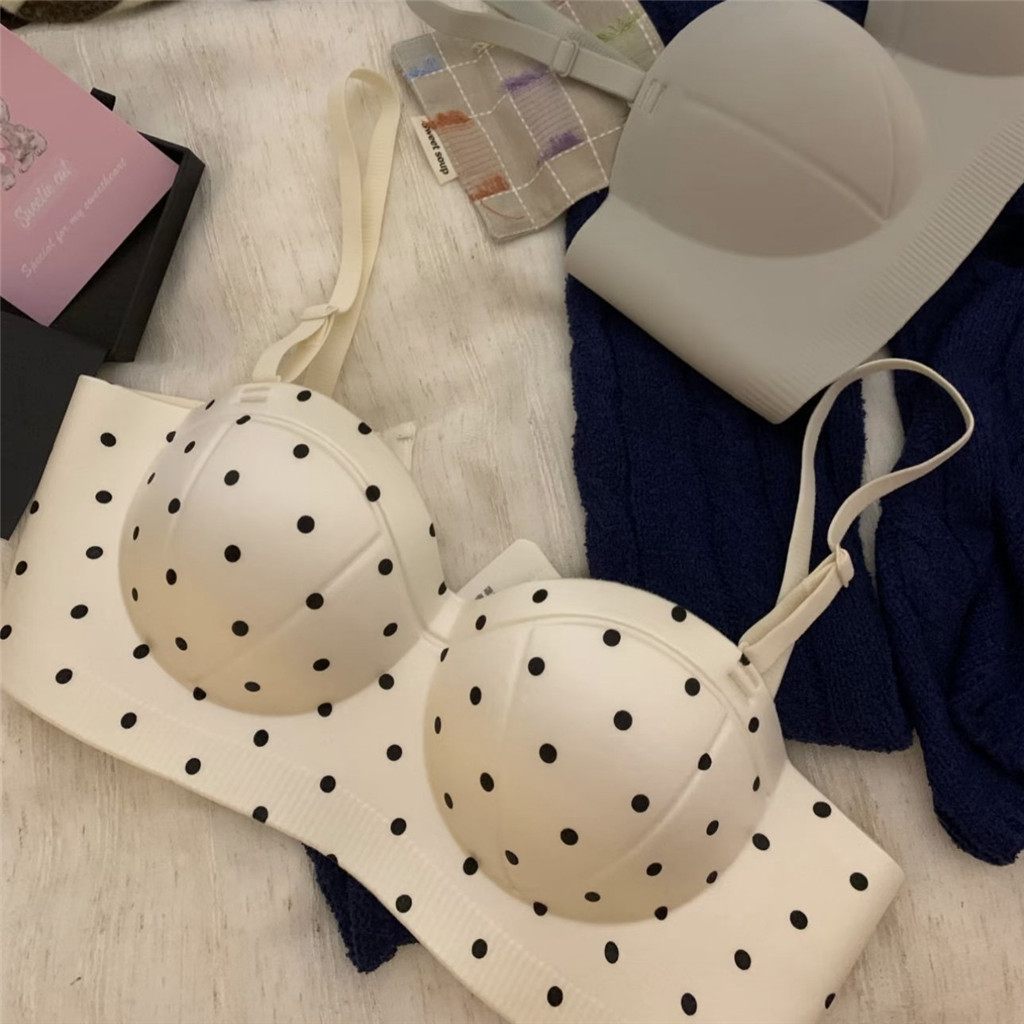 ชุดชั้นในสตรีแบบ push up กันกระแทกด้วยฟองน้ำหนา พิมพ์.Dot สำหรับวัยรุ่นและผู้หญิง ไม่มีรอยต่อ เหมาะสำหรับหน้าอกเล็ก