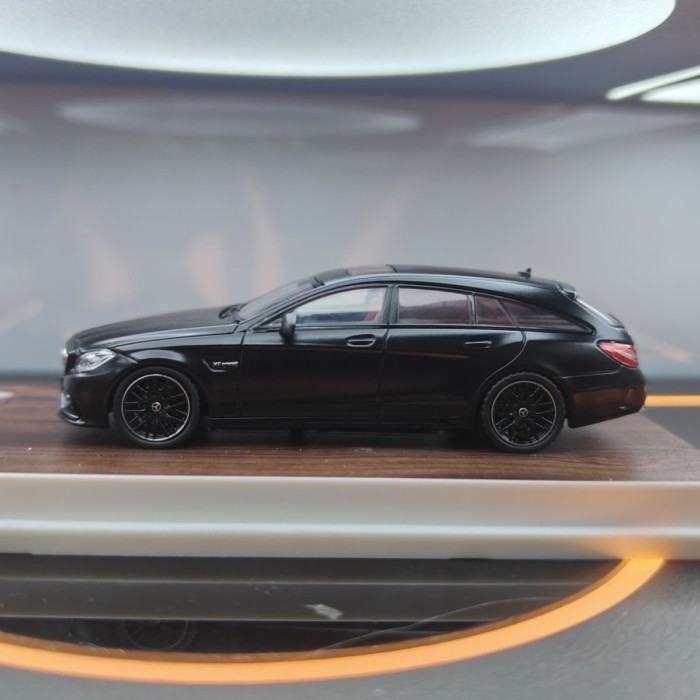 MJ1: 64 Mercedes-Benz amgcls63 Hunting Edition โมเดลรถโลหะผสม Travel Edition รถจําลอง