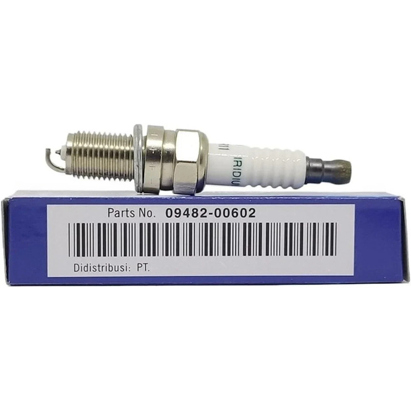 Iridium Spark Plug 09482-00602 ZXU20PR11 Candles For Suzuki Swift Alto Celerio Splash Opel Vauxhall