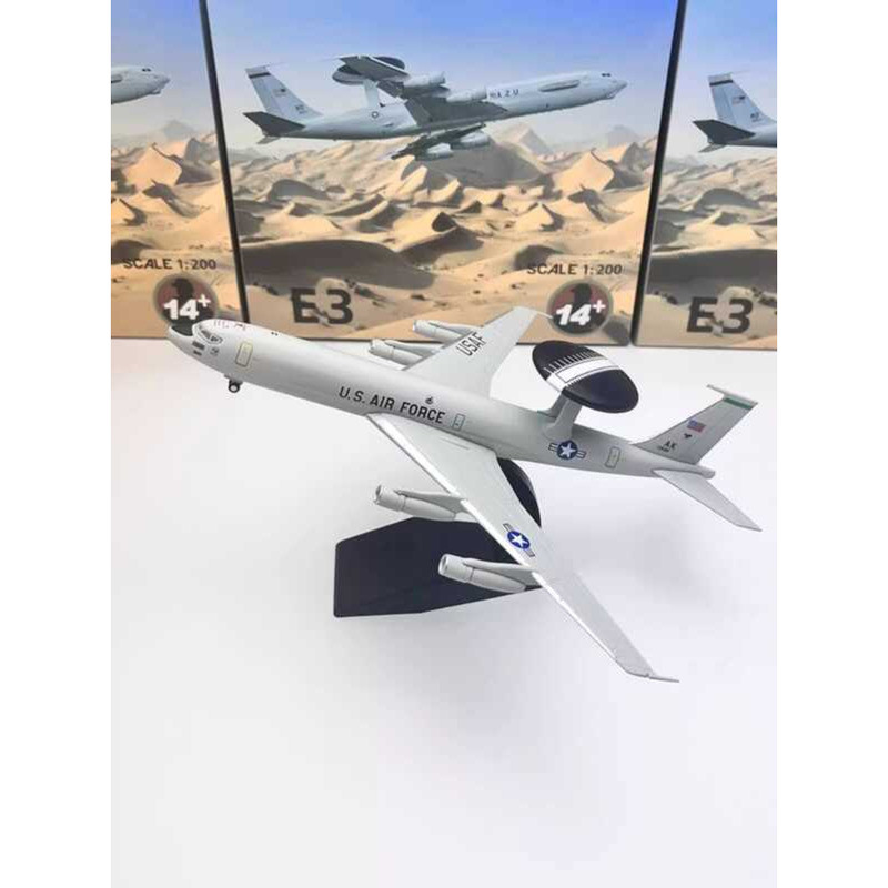 1/2 US Air Force Boeing E-3 เครื่องบินเตือนพื้นสําเร็จรูปโลหะผสมเครื่องบินรุ่นเครื่องประดับ