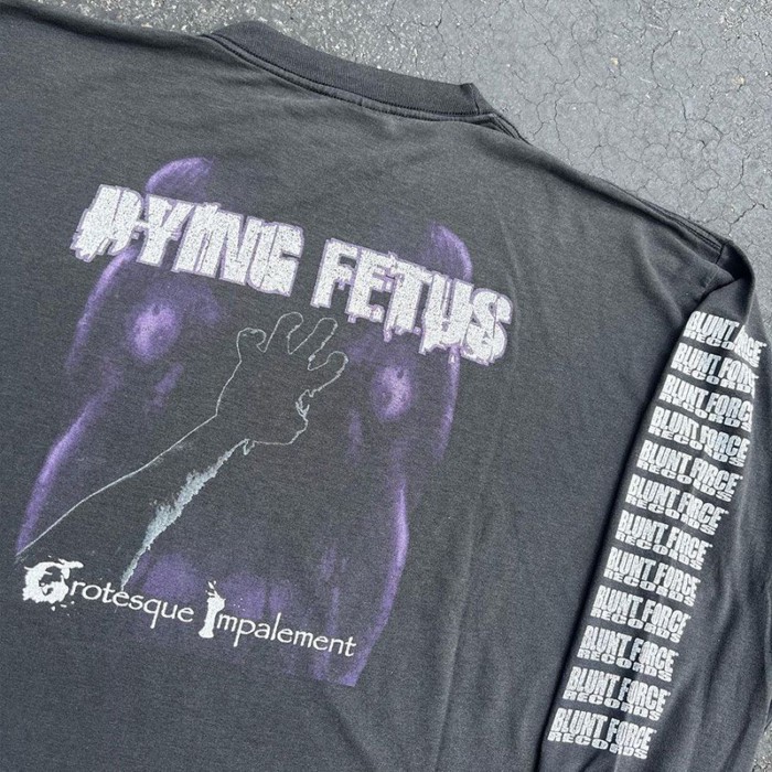 2002 Dying Fetus สําหรับการค้าต่างประเทศเสื้อยืดแขนยาวดีไซน์วินเทจอเมริกัน