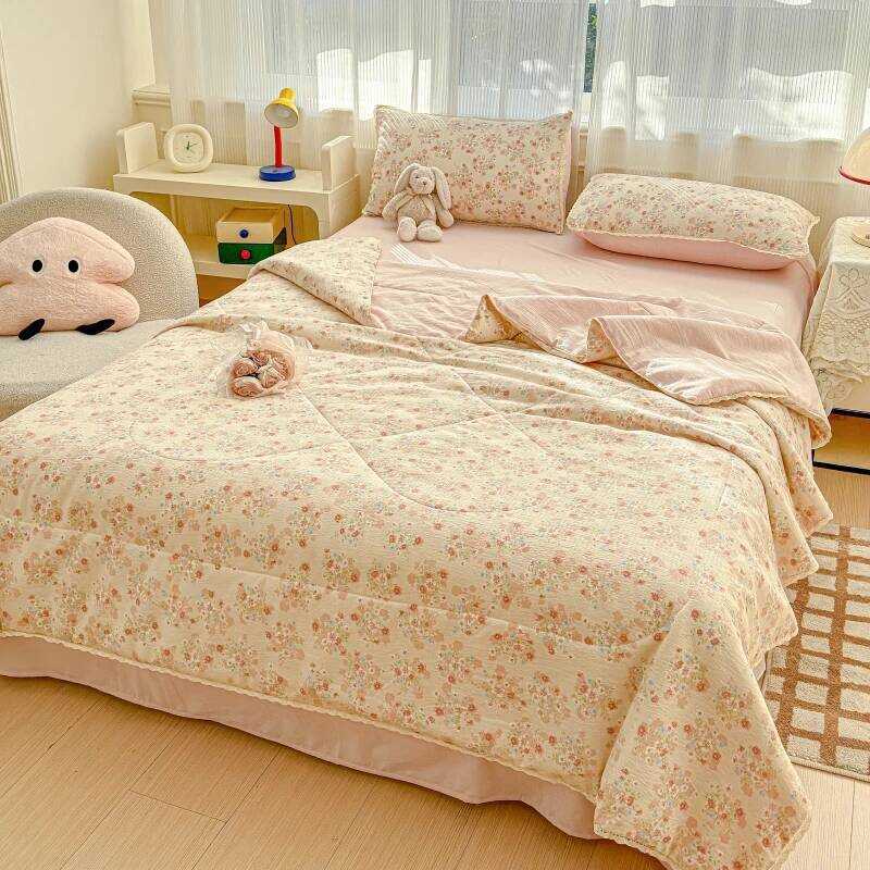C 7A Lace Trim Summer Quilt Ral Print Breathable Air Comforter Lightweight Soft Quilted Duvet