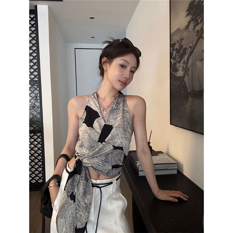 เสื้อกั๊กสุภาพสตรี Halter คอออกแบบสีส้ม Tie-Dye Gradient หลวม Hem บุคลิกภาพอินเทรนด์ฤดูร้อนบางสไตล์ 