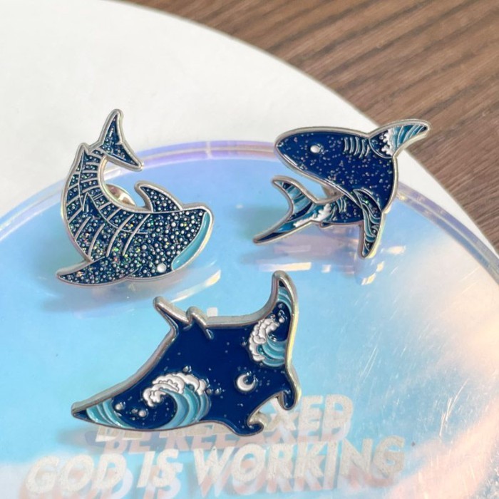 การ์ตูน Blues Fantasy Starry Sky Shark Whale Shark Whale Sharkเข็มกลัดสนุกMarine Life Alloy Badge Al