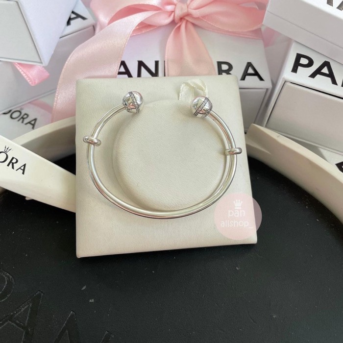 สร้อยข้อมือเปิดดาว Pandora สีเงิน แท้ 100%