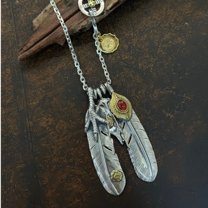 สร้อยคอเงินสเตอร์ลิง S925 แบบขนนกจาก Seiko GOROS และ Takahashi