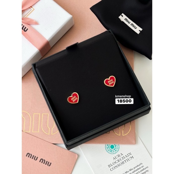 New ต่างหู miu miu พร้อมส่ง