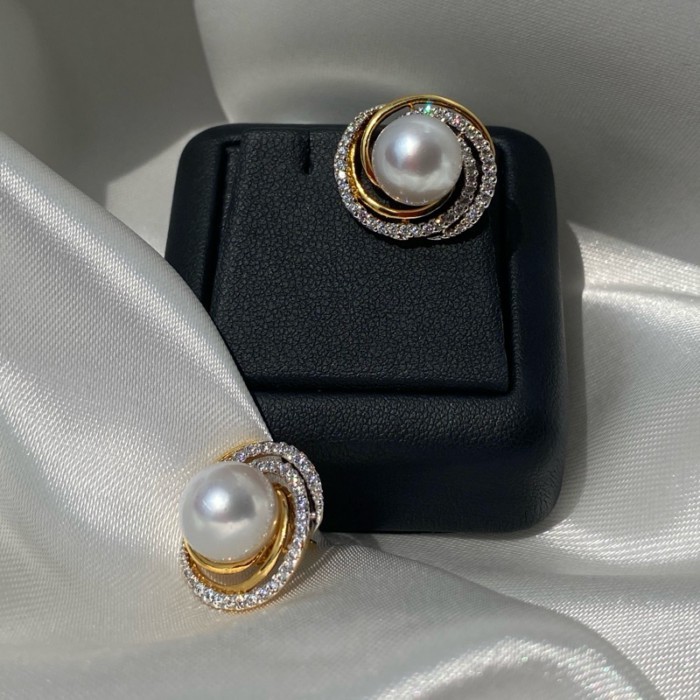 Krabi andaman pearl ต่างหูเซาท์ซี (น้ำเค็ม)