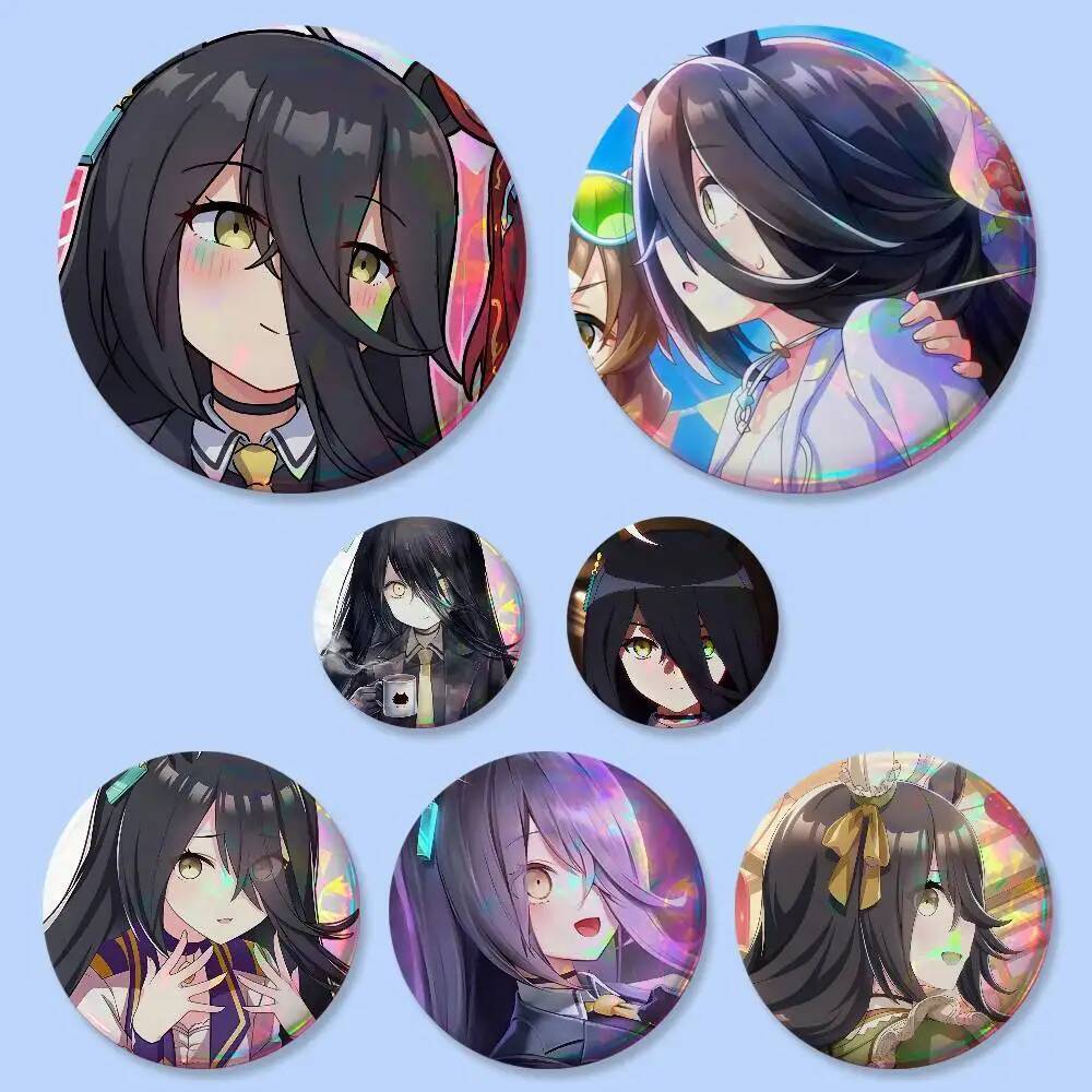 Manhattan Cafe อะนิเมะ Umamusume Pretty Derby Badges 32/44/58 มม.รอบคอสเพลย์ Pin กระเป๋าตกแต่งของขวั
