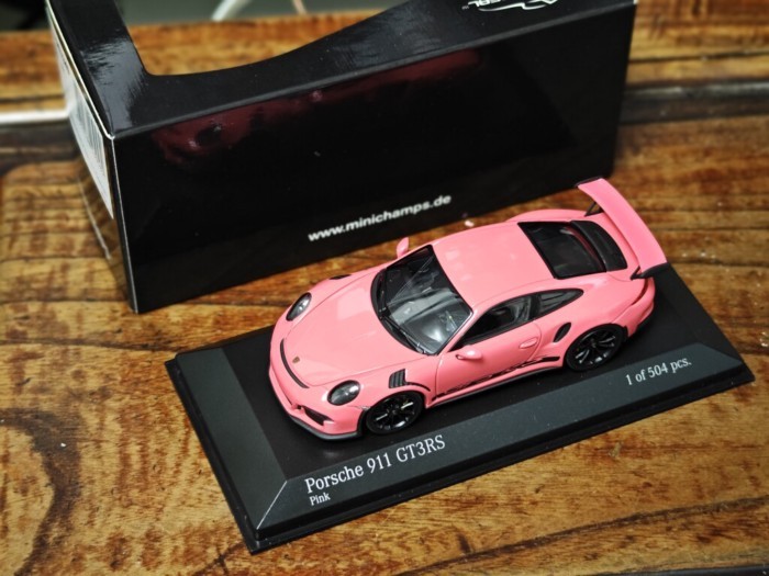พร้อมส่ง Mini Cut MINICHAMPS 1/43 PORSCHE PORSCHE 911 (991) GT3 RS สีชมพู