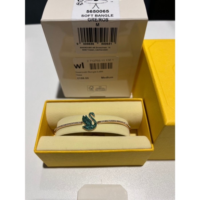 แท้*พร้อมส่ง*ขอดูใบเสร็จได้ Swan bangle Swan, Green