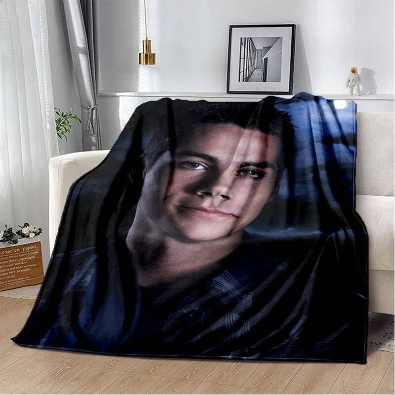 3D Dylan OBrien DOB Actor ผ้าห่มตุ๊กตานุ่ม, ผ้าห่มสักหลาดโยนผ้าห่มสําหรับห้องนั่งเล่นห้องนอนเตียงโซฟ