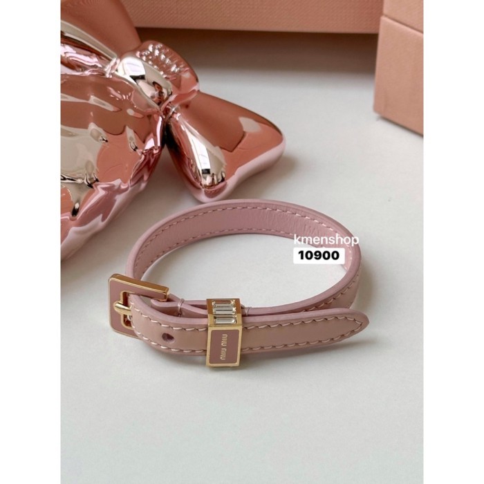 New Miu miu พร้อมส่ง