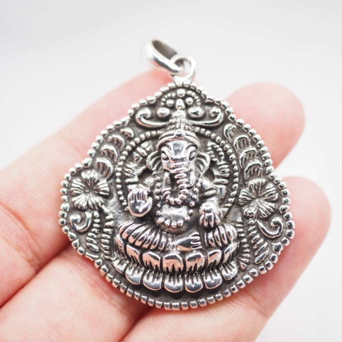 เงินแท้ 92.5% จี้พระพิฆเนศ จี้องค์เทพ จี้ช้าง จี้สร้อยคอขนาดใหญ่ Lord Ganesha Pendant /GDS19