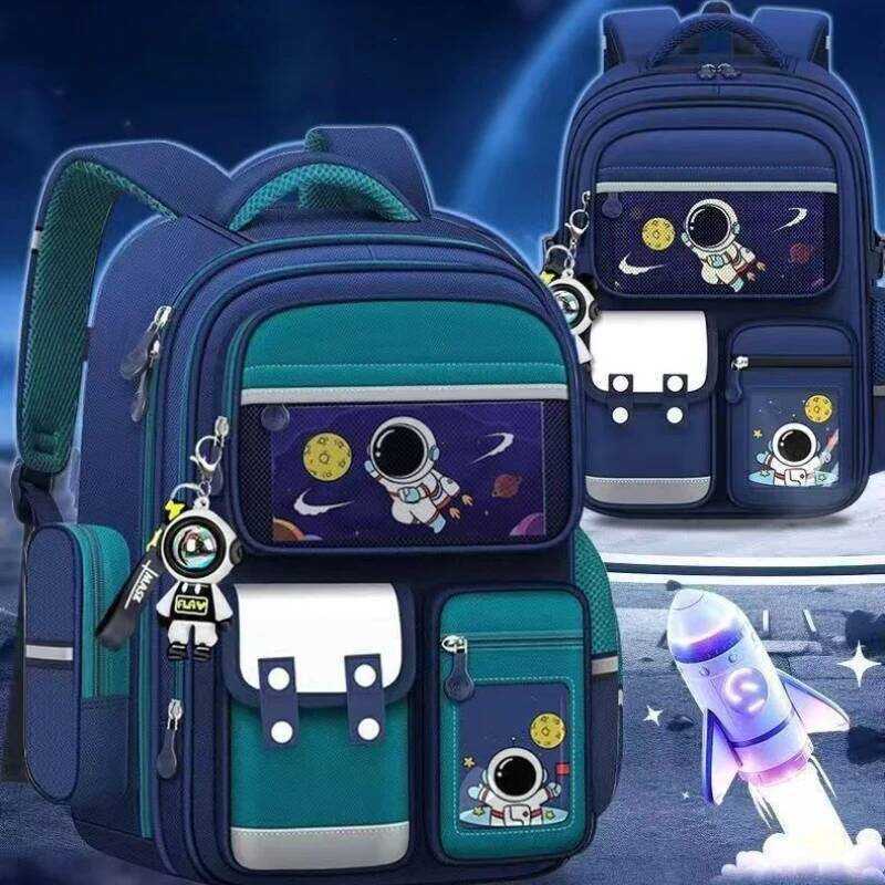 C Astronaut Cartoon Backpack Grades 3-6 Large Capacity Schoolbag Outdoor Waterproof School Starrysc