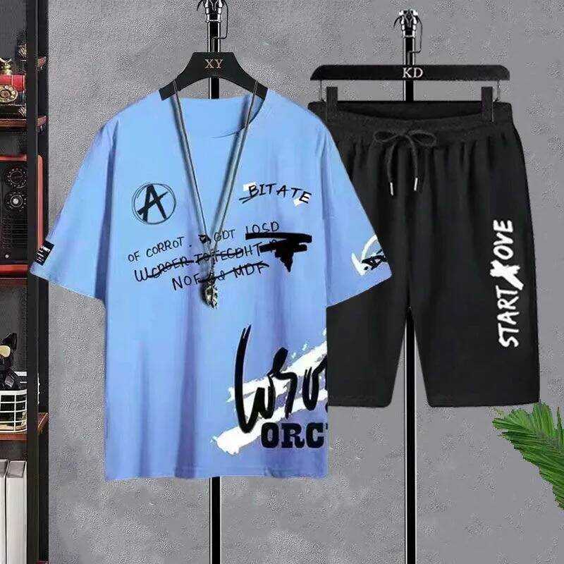 เสื้อยืดแขนสั้นสบายๆ ชุดฤดูร้อนสำหรับเสื้อผ้า + กางเกงขาสั้น ชุด 2 ชิ้น ผู้ชาย Y2K ชุดวอร์ม เสื้อยืด