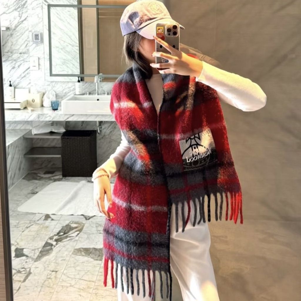 ผ้าพันคอลายสก๊อต Vivienne Westwood สำหรับฤดูใบไม้ร่วงและฤดูหนาว สไตล์หรูหรา
