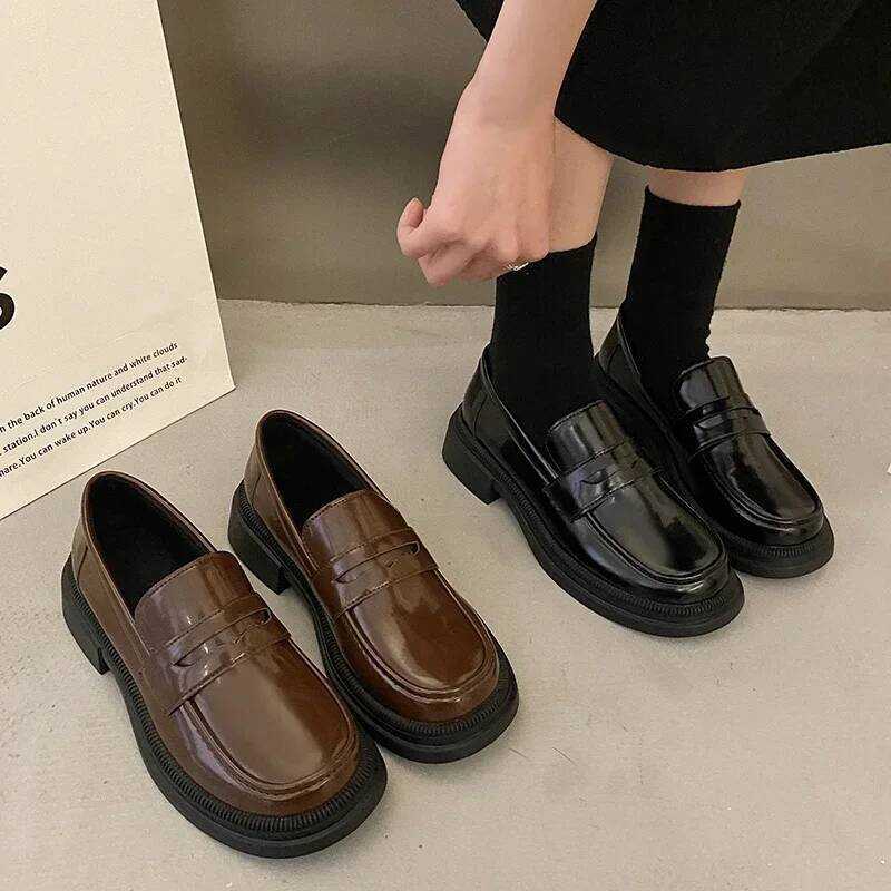 ▥ สีน้ําตาลloafersผู้หญิงญี่ปุ่นนักเรียนjkรองเท้ารอบtoeผู้หญิงretroรอบtoe Lolitaคอสเพลย์ขนาด 42