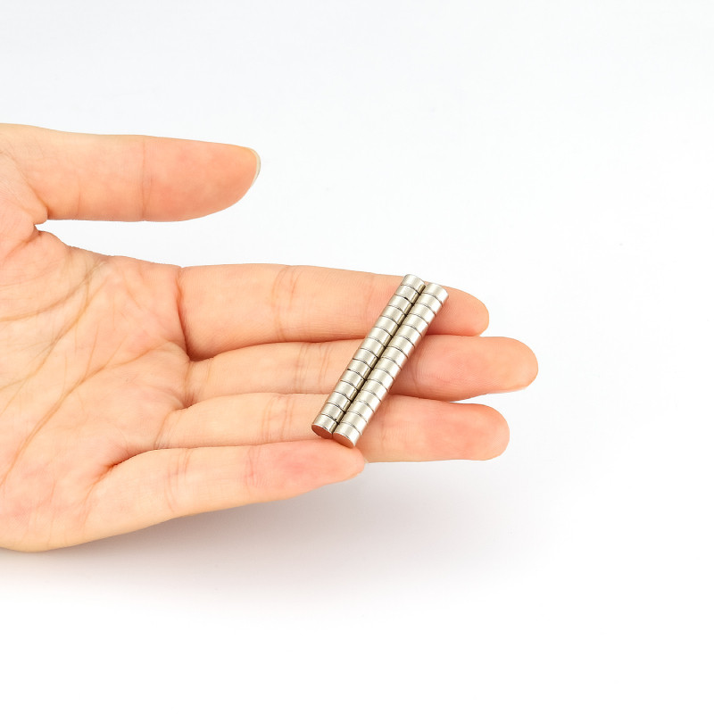 Ndfeb Magnet Premium Discs ที่มีความหนาแน่นสูงและอุณหภูมิ Tolerance สําหรับใช้ในอเนกประสงค์