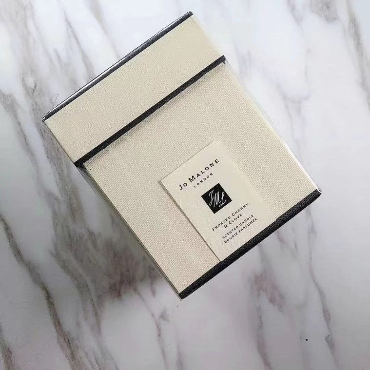 ใหม่ [ Special Selection] เทียนหอม Jo Malone 73 รุ่นคริสต์มาส 200g! กลิ่น Frozen Cherry.095 f00