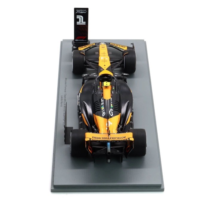 [CarBox] Spark 1: 18 F1 Racing Model McLaren MCL38 Norris Miami First Win